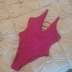 TA3 High Cut Plungey